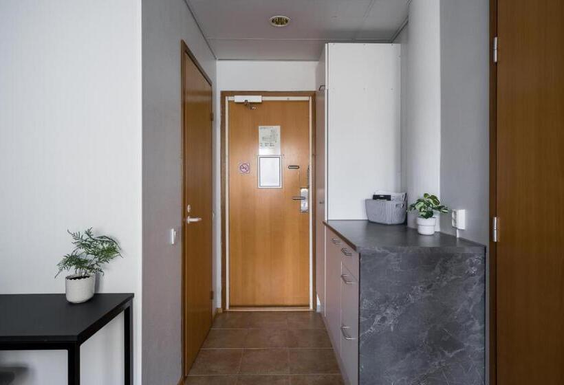 家庭间, Hiisi Hotel Lohja