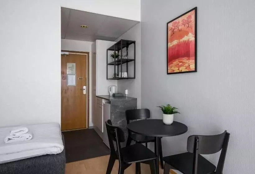 スタンダードトリプルルーム, Hiisi Hotel Lohja