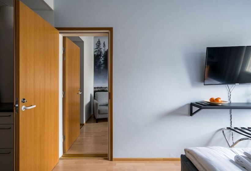 家庭间, Hiisi Hotel Lohja