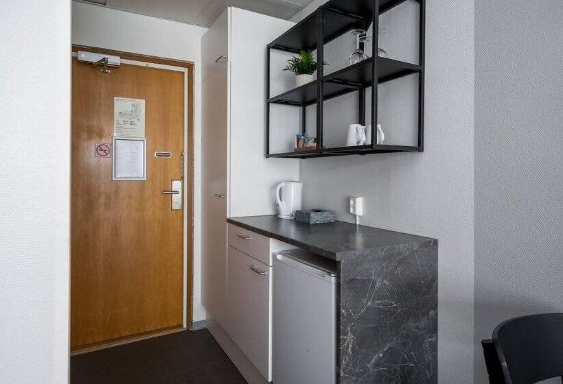 标准三人间, Hiisi Hotel Lohja