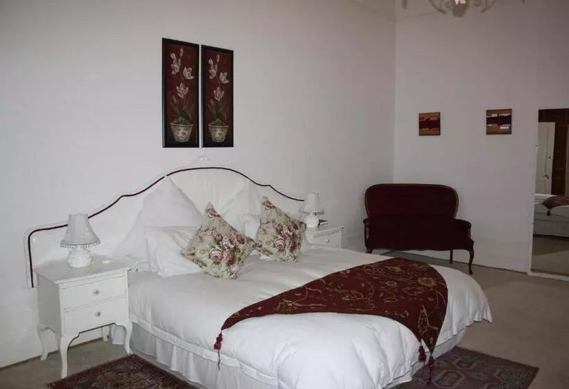 スイート, Karoopark Guest House