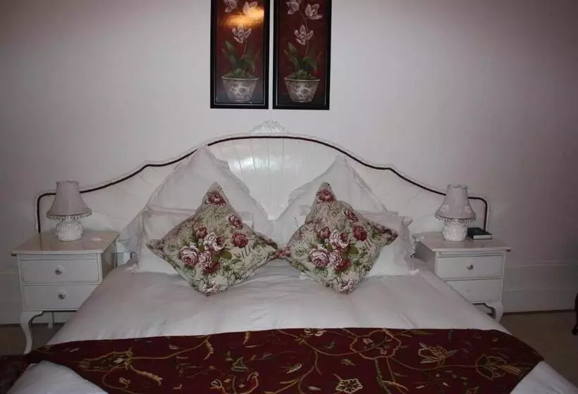 スイート, Karoopark Guest House