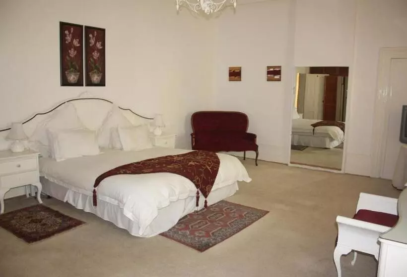 スイート, Karoopark Guest House