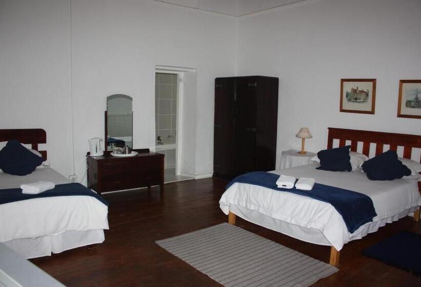 חדר סטנדרט לשלושה, Karoopark Guest House