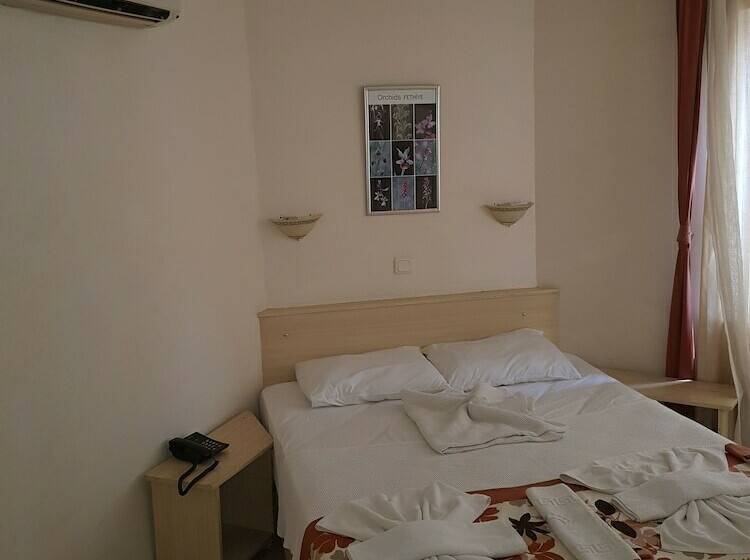 스탠다드 룸, Malhun Hotel