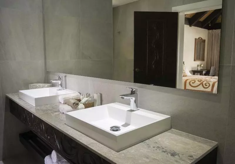 سوئیت پریمیوم, Pacific Resort Rarotonga