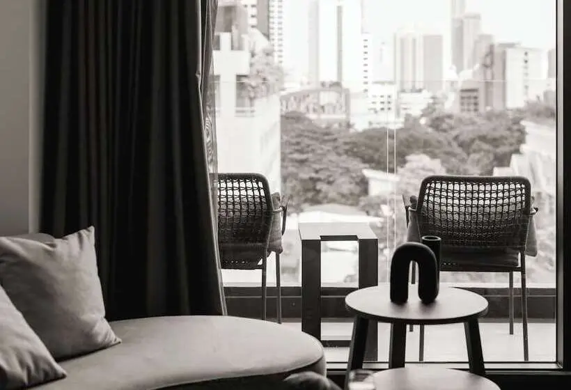 سوییت اجرایی, Public House Bangkok, a Member of Design Hotels