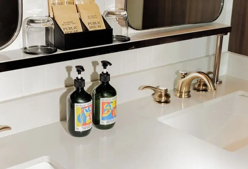 سوییت اجرایی, Public House Bangkok, a Member of Design Hotels