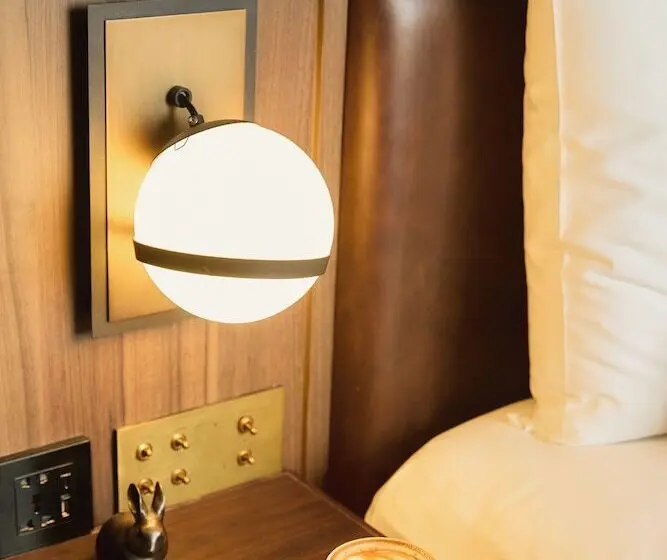 سوییت اجرایی, Public House Bangkok, a Member of Design Hotels