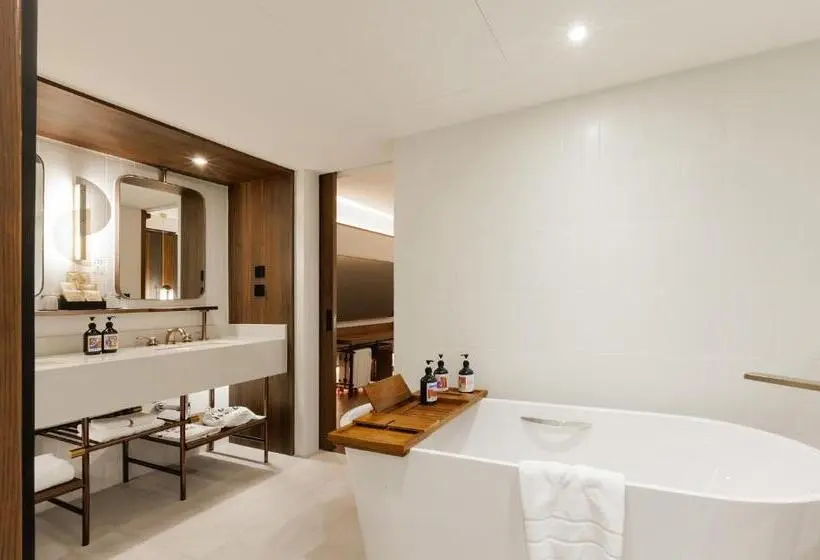 سوئیت با تخت بزرگ, Public House Bangkok, a Member of Design Hotels