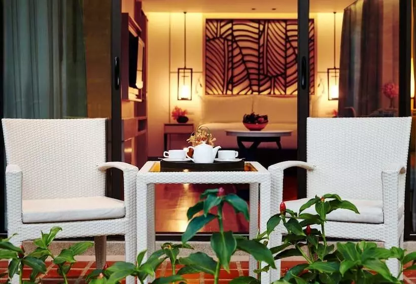 キングサイズベッドのデラックスルーム, Amari Koh Samui