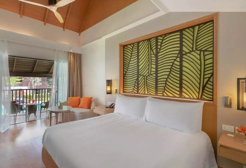 キングサイズベッドのデラックスルーム, Amari Koh Samui