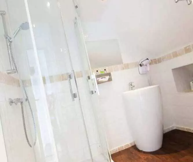 Comfort Kamer, Athanor Centre