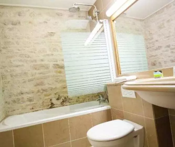 Comfort Kamer, Athanor Centre