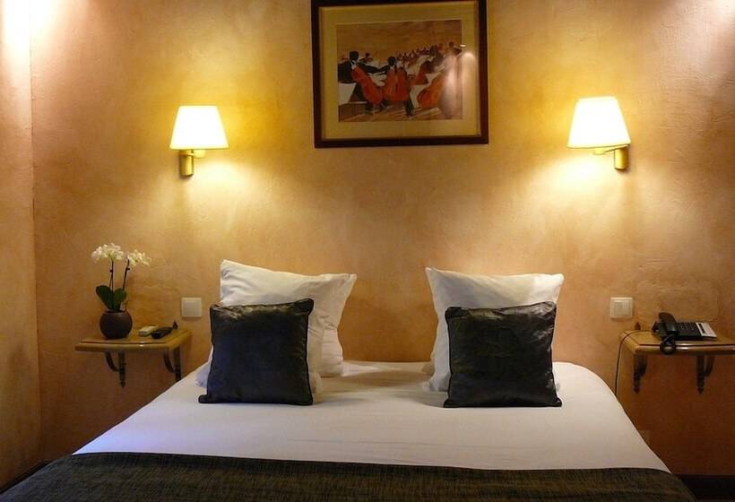 舒适型房间, Athanor Centre