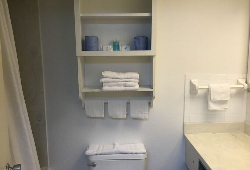 اتاق استاندارد با بالکن و چشم‌انداز دریا, Bermuda Sands On The Boardwalk