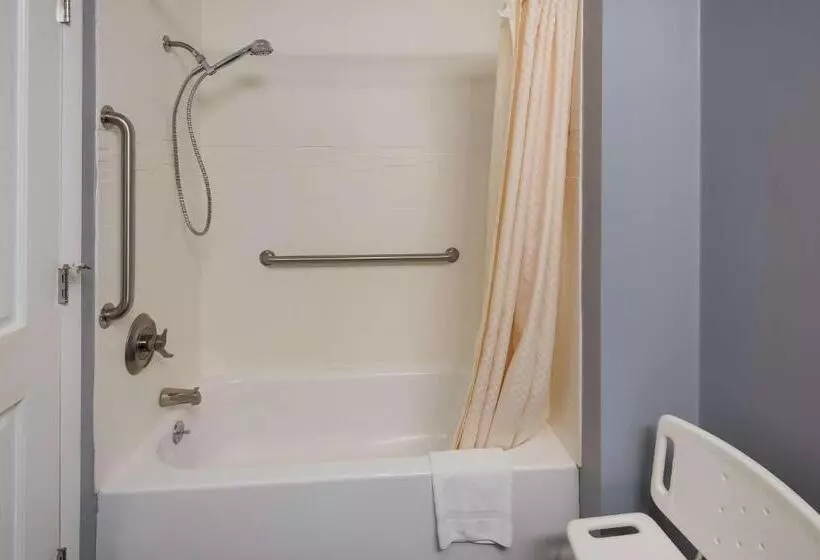 キングサイズベッドのスタンダードルーム, Best Western Riverside Inn