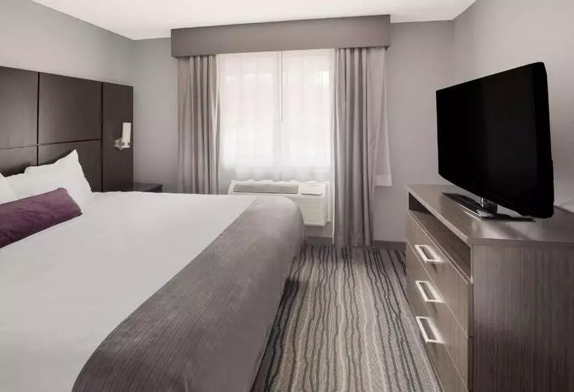 キングサイズベッドのスイートルーム, Best Western Riverside Inn