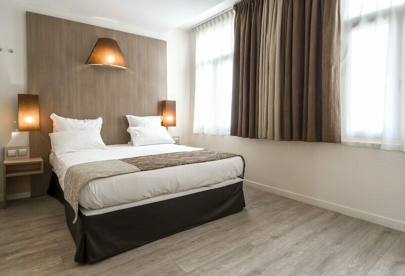 חדר סופריור, Carre Vieux Port