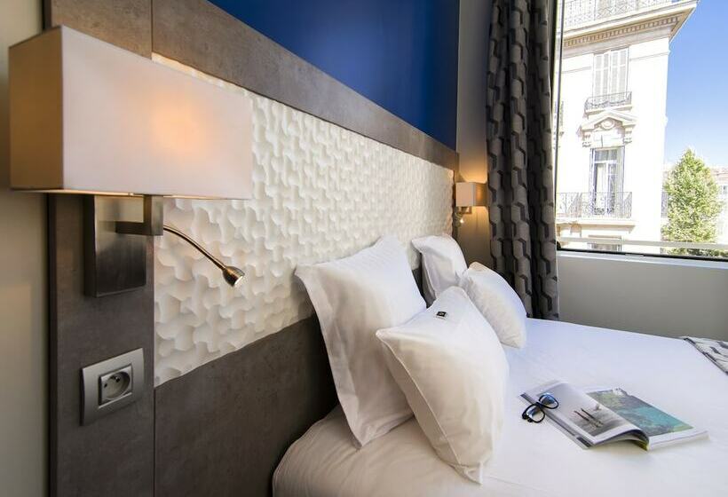 חדר סופריור, Carre Vieux Port