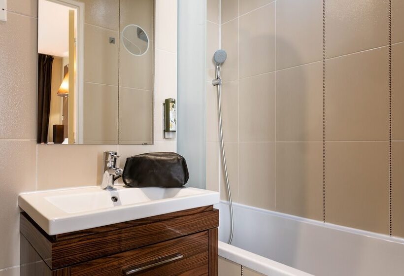 חדר סופריור, Carre Vieux Port