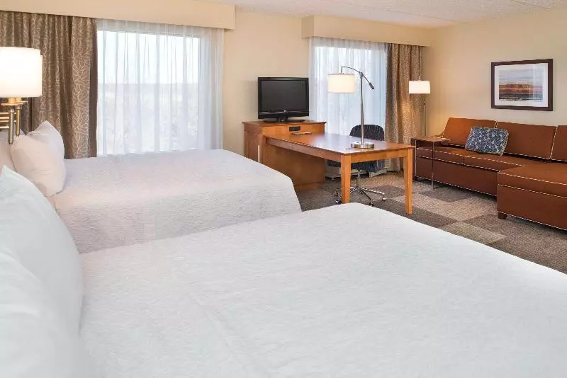 اتاق لوکس, Days Inn By Wyndham West Yellowstone