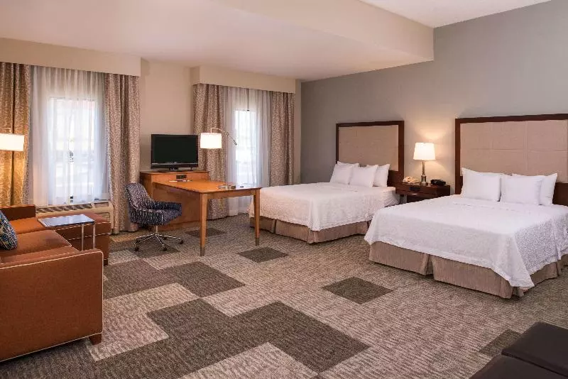 اتاق لوکس, Days Inn By Wyndham West Yellowstone