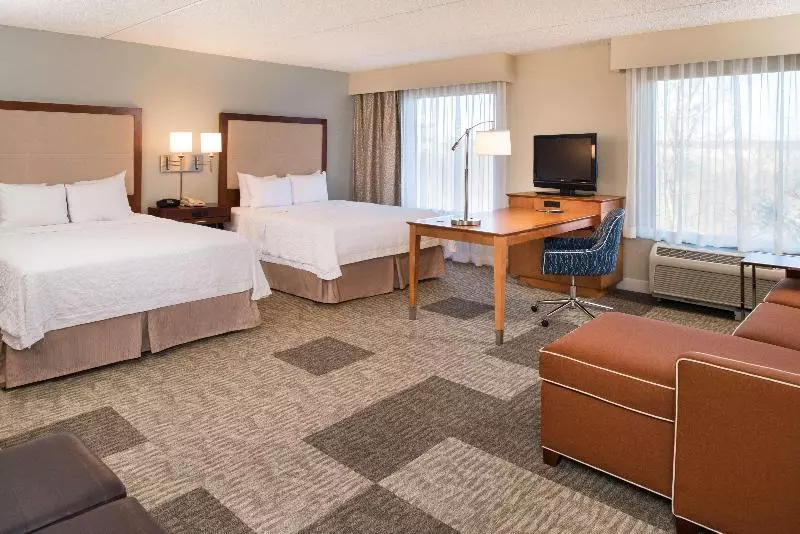 اتاق لوکس, Days Inn By Wyndham West Yellowstone