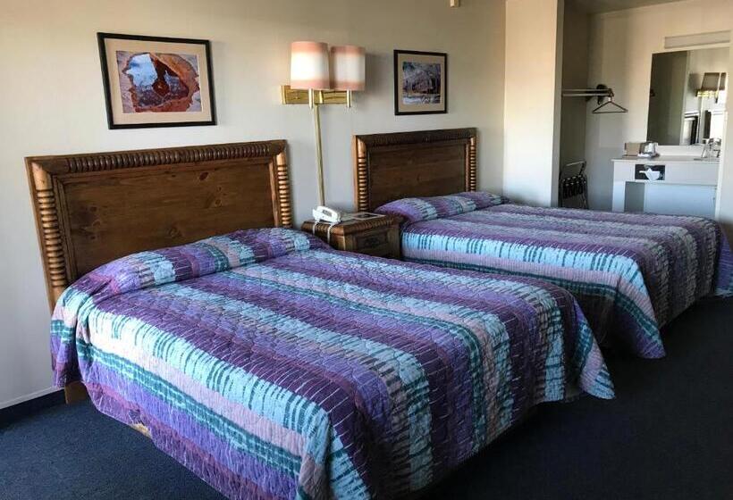 غرفة قياسية, Four Corners Inn