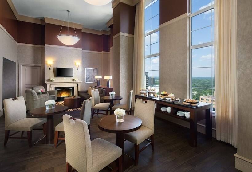 Номер Клуб, Grand Hyatt Atlanta In Buckhead