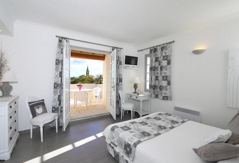 غرفة قياسية, L'Enclos des Lauriers Roses