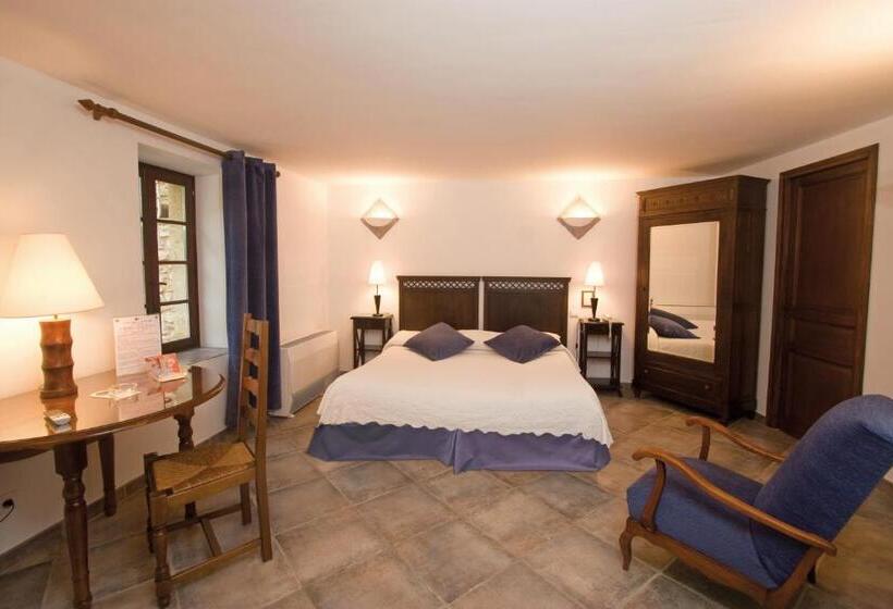 غرفة قياسية, L'Enclos des Lauriers Roses