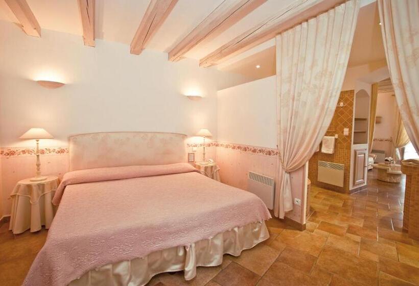 غرفة ديلوكس, L'Enclos des Lauriers Roses