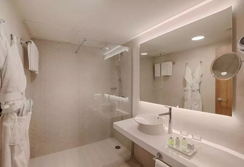 Suite Junior, NH Nice