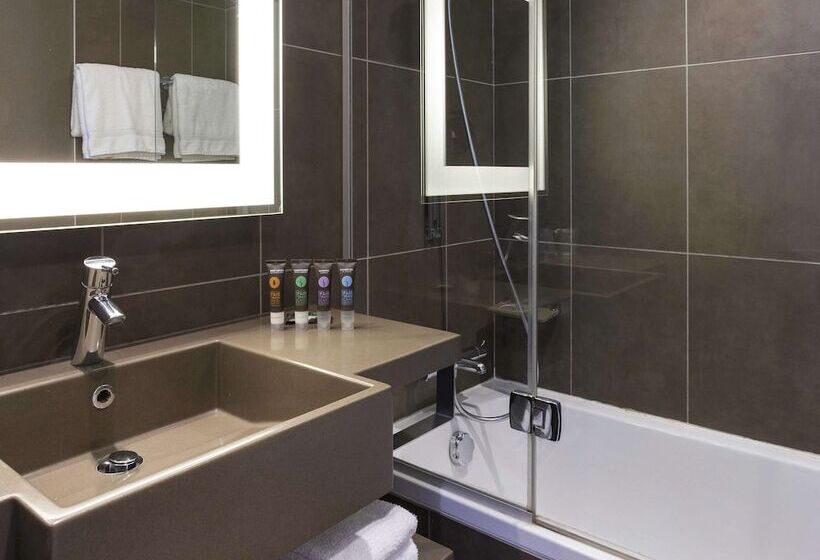 이그제큐티브 룸, Novotel Annecy Centre
