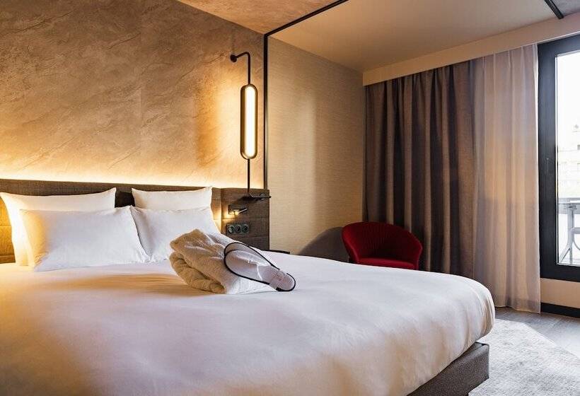 اتاق اجرایی, Novotel Paris Suresnes Longchamp