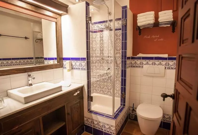 スタンダードルーム, 4 Sterne Erlebnishotel El Andaluz, Europa Park Erlebnis Resort