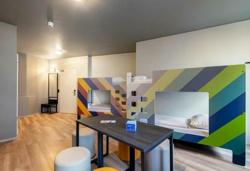 تختخواب در اتاق مشترک, a&o Hamburg Reeperbahn