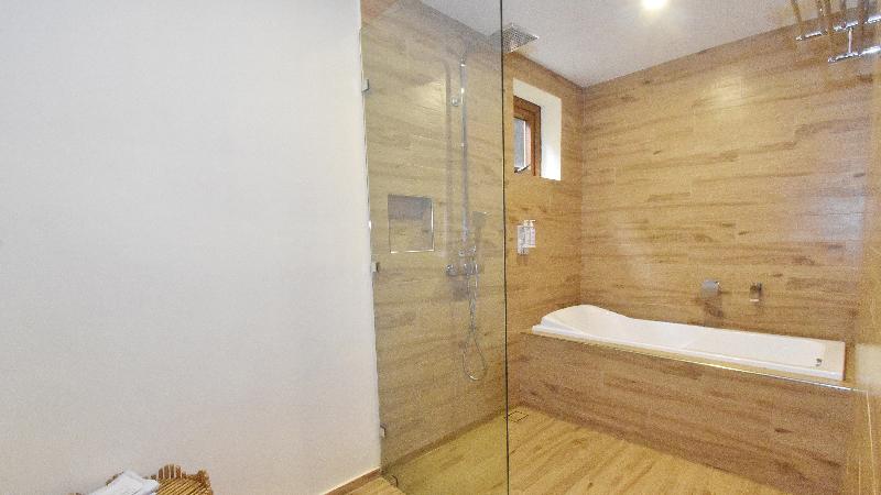 اتاق استاندارد با سرویس بهداشتی مشترک, a&o Hamburg Reeperbahn