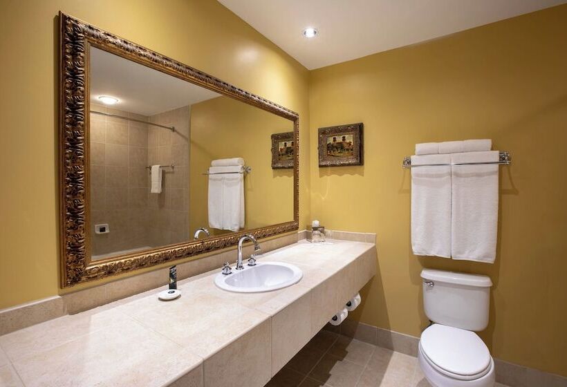 Номер Премиум, Casa Monica Resort & Spa, Autograph Collection