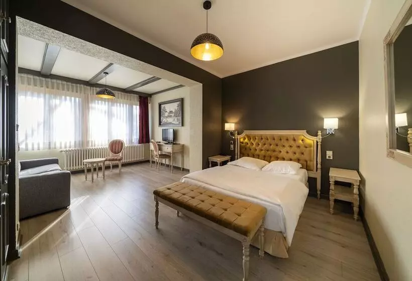 スタンダード４人部屋, Hôtel Du Parc, Restaurant, Spa & Wellness
