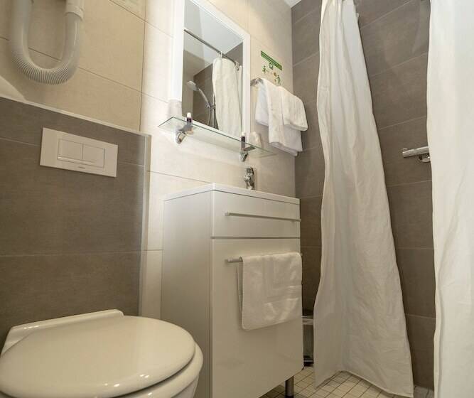 스탠다드 발코니 룸, Hôtel Du Parc, Restaurant, Spa & Wellness