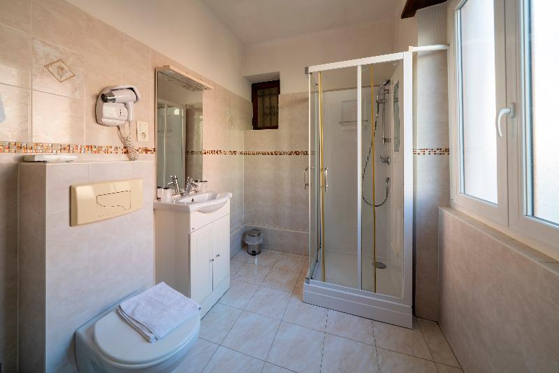 스탠다드 트리플 룸, Hôtel Du Parc, Restaurant, Spa & Wellness