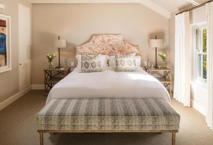 اتاق استاندارد, Le Quartier Francais