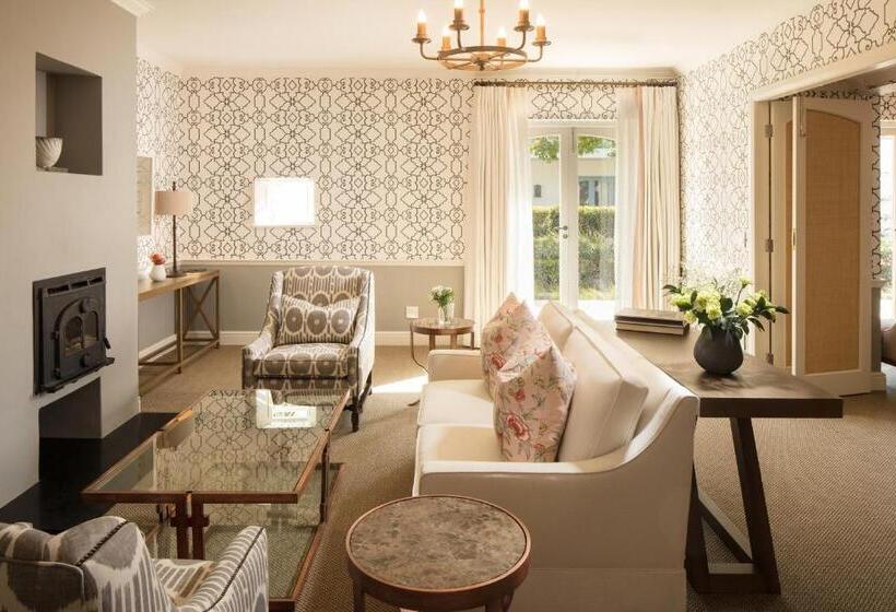 سوییت, Le Quartier Francais