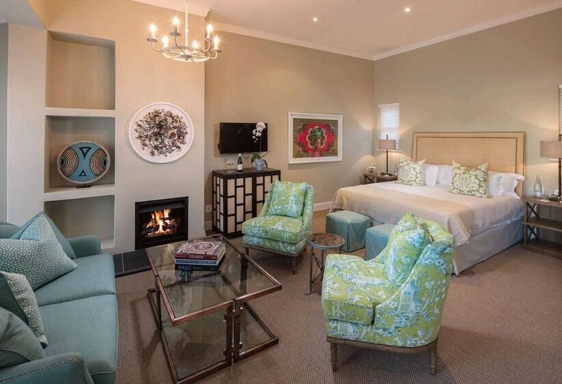 اتاق استاندارد, Le Quartier Francais