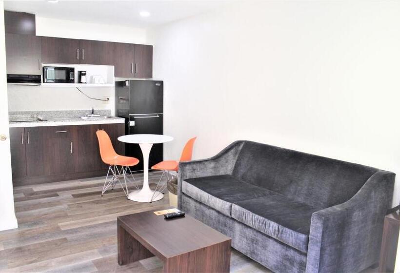 스탠다드 스튜디오 킹침대, Howard Johnson Suites By Wyndham San Diego Chula Vista Bayfront