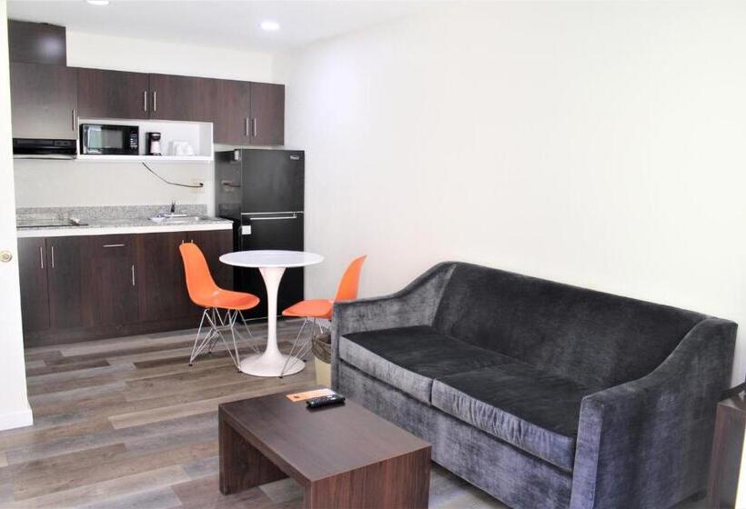 스탠다드 스튜디오 킹침대, Howard Johnson Suites By Wyndham San Diego Chula Vista Bayfront