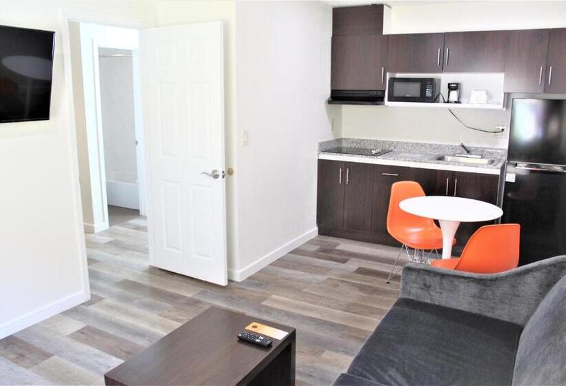 스탠다드 스튜디오 킹침대, Howard Johnson Suites By Wyndham San Diego Chula Vista Bayfront