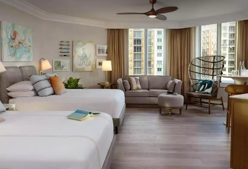 スタンダード４人部屋, Pelican Grand Beach Resort, A Noble House Resort
